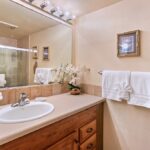 En Suite Bathroom - Take a soothing shower to start your next wonderful day in Maui. You have plenty of towels to use during your stay.