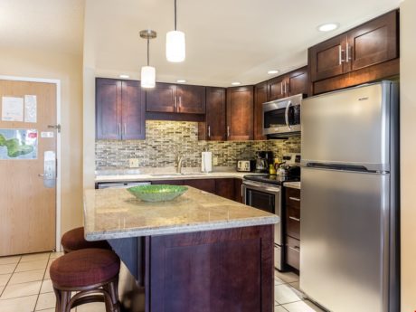 Spacious Breakfast Bar - Convenient and breezy, the kitchen accommodates several cooks. Use the long counter as extra eating space or as a buffet table for those big meals!