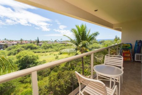 Shady Balconies - Keep cool on even the hottest afternoons. Settle out here on Maui Banyan H-503’s balcony with a drink to admire the sunrise and, later, the sunset.