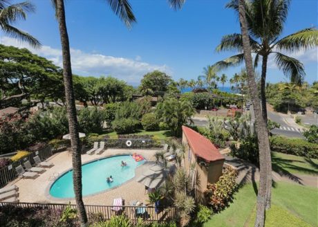 Maui Vista 1-307: 1 Of 3 Pool Areas