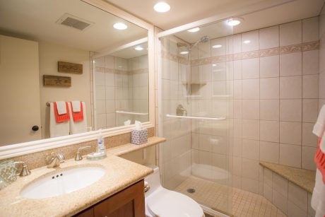Bathroom Beauty - Guests will love the large walk-in shower and vanity in this beautiful bathroom. Getting ready for your day of fun will be a pleasure.
