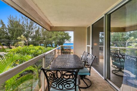 Welcome to Maui Banyan F-201! - Breathe in the island breezes as you gaze out on the Pacific Ocean.