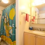 Pristine Bathroom - A fully loaded bathroom has elegant granite countertops, and full sized shower. All the comforts of home are waiting for you here at Maui Sunset B-115!
