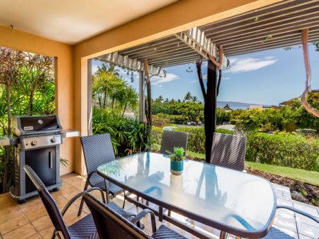 Serenity - As you're sitting out on the patio at Wailea Ekahi 17B savoring a glass of fine wine, you may have to pinch yourself to ensure your surroundings aren't a dream!