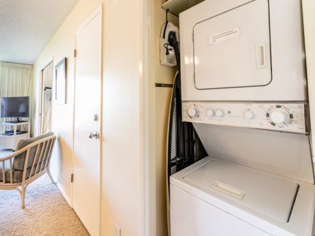Keep Those Swimsuits and Beach Towels Fresh and Dry! - You're welcome to use the washer and dryer at Maui Banyan H-210 throughout your stay, so pack light and plan to toss clothes into the washer as you run out the door for another exciting day in the city or on the beach!