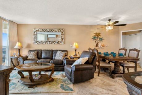 Comfortable Living - You’ll feel right at home in the welcoming living room at Maui Banyan G-503.