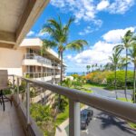 The Maui Banyan H-302 Balcony - You’ll spend many a happy hour sipping tropical cocktails on the balcony and enjoying the gentle trade winds blowing through the palms.
